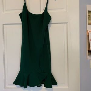 Saints + Secrets emerald green mini dress size S